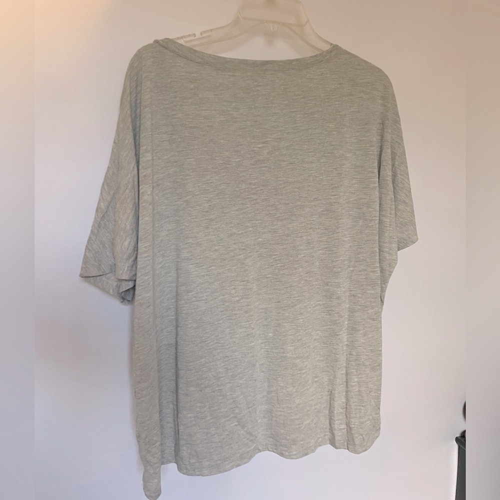Bellame V-Neck Tee - Picture 2 of 4